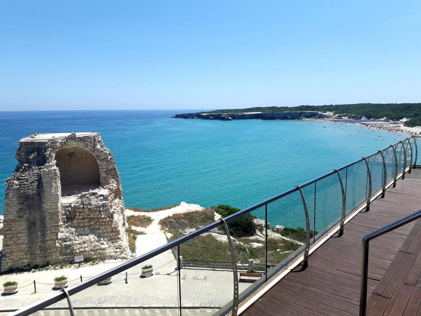 Hotel Belvedere Torre dell'Orso Kültér fotó