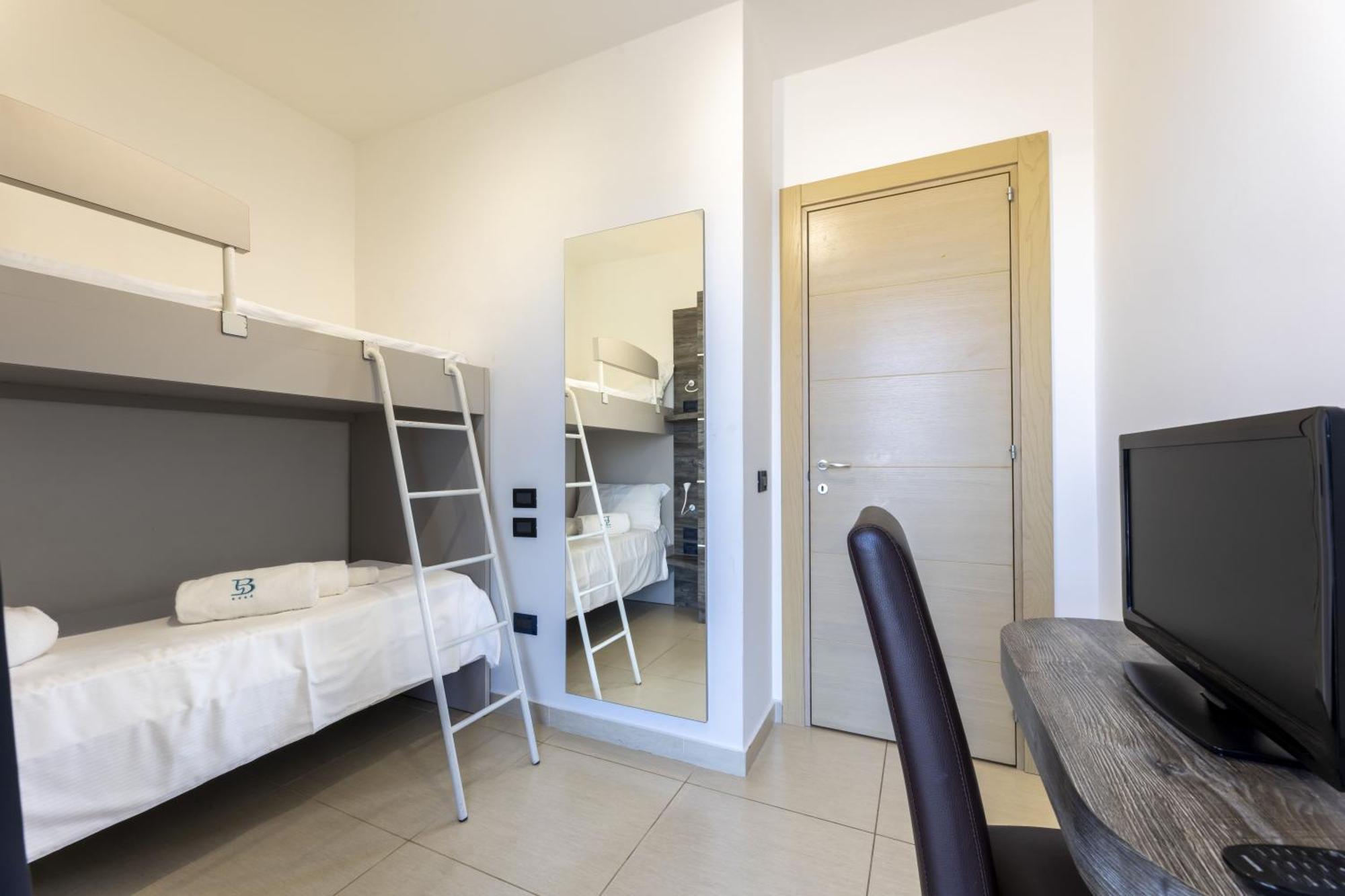 Hotel Belvedere Torre dell'Orso Kültér fotó
