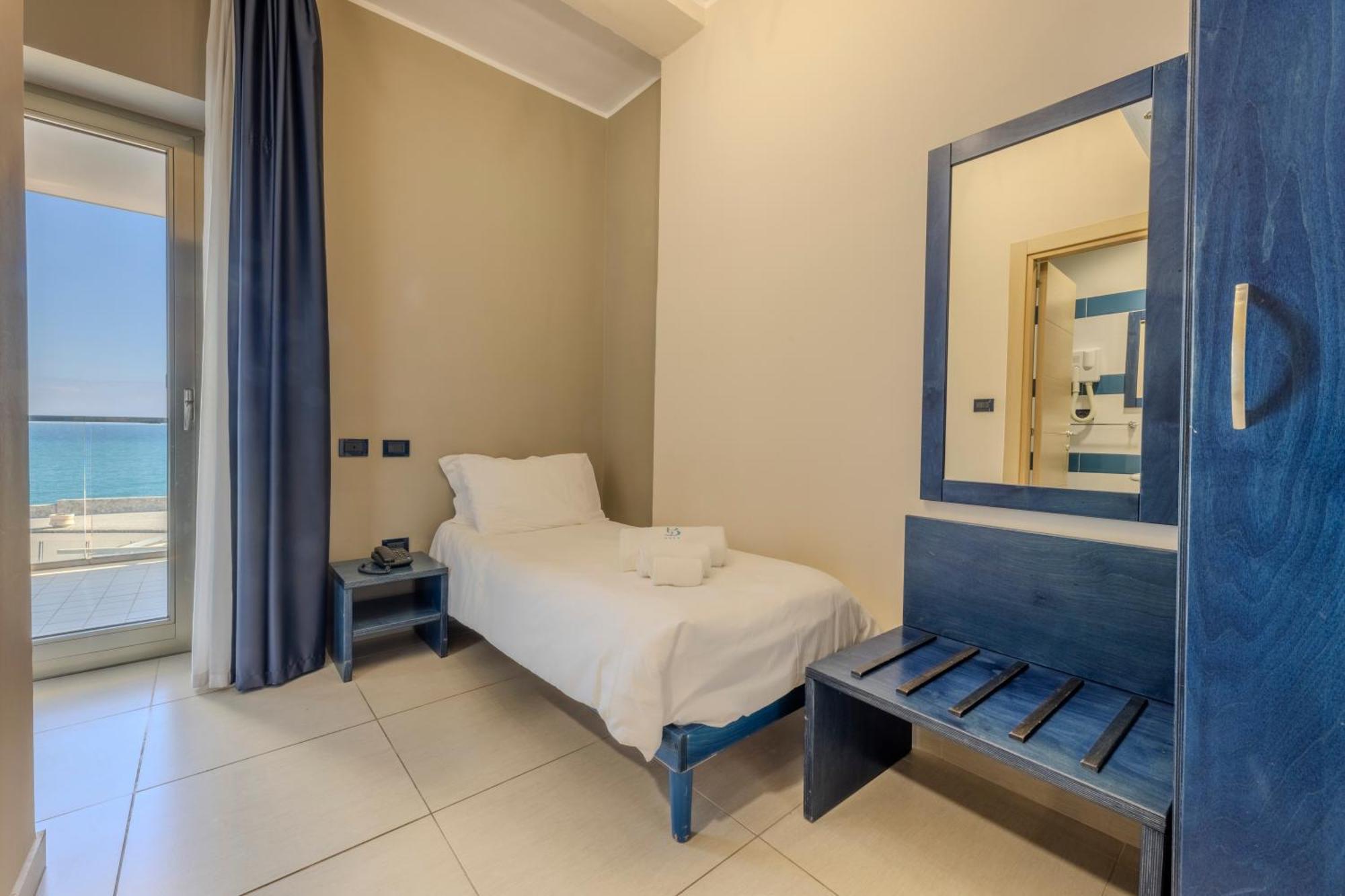 Hotel Belvedere Torre dell'Orso Szoba fotó